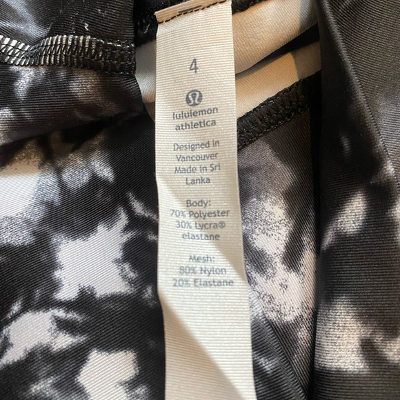 Lululemon Rise & Flow Pant Full On Luxtreme Leggings - Picture 6 of 16